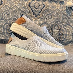 Ryka Light blue Slip-On Sneakers